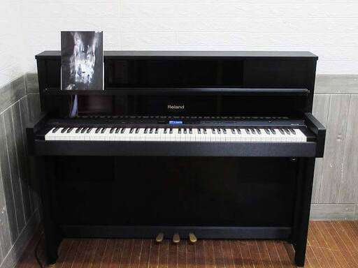 ss4171　札幌市内・札幌近郊限定　ローランド　電子ピアノ　LX-10F　Roland　デジタルピアノ　取扱説明書付　ブラック　黒　88鍵盤　鍵盤楽器　高級感　スーパーナチュラル音源