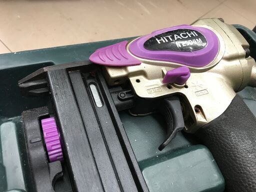 ✨日立 中古 N2504M 常圧タッカ✨うるま市田場✨ - その他 