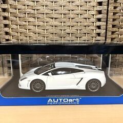 保管品 オートアート 1/18 ランボルギーニ ガヤルド LP550-2 Valentino 