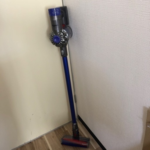 魅惑のダイソンV6仕様ソフトローラーブラシ仕様バッテリー新品に交換済み充電器純正フィルター新品⁉️分解清掃再生品