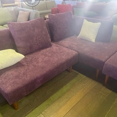 人気カウチソファー！4色揃いました！速攻で売れます😉