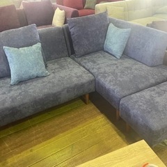 人気カウチソファー！4色揃いました！速攻で売れます😉