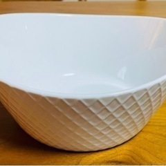 【決定】中古美品❣️白の大きめサイズのサラダボウル　麺鉢４個