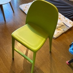 IKEA URBAN 子供用椅子