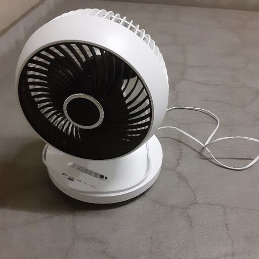 今年夏購入のサーキュレーター扇風機2か月だけ使用