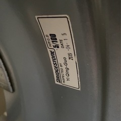 受け渡し予定者確定　ホイール付き　中古スタッドレスタイヤ、ブリジストン、ブリザック、15インチ(185/60R15 84Q) 、カバー&ラック付き