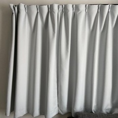 一級遮光カーテン　巾100×高135  2枚組
