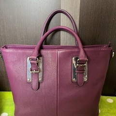 美品　赤紫　ショルダー、ハンドバッグ