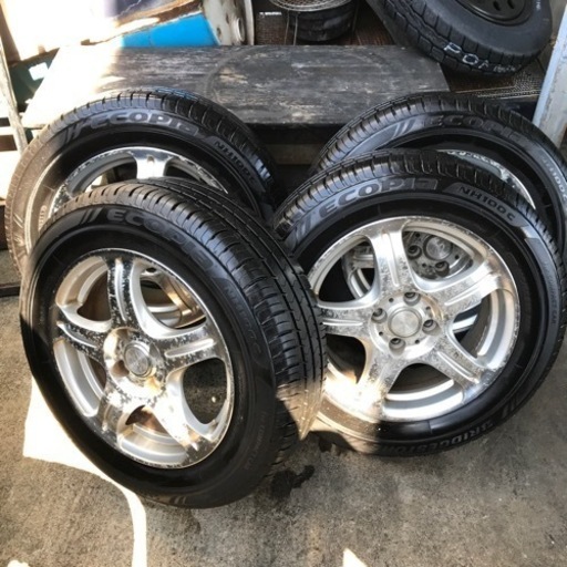 タイヤ　4本セット　ブリヂストン　エコピア　185/65R15