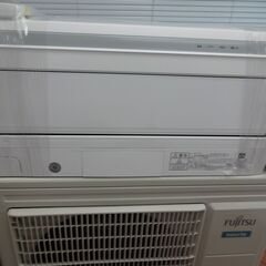 ID 054066 エアコン富士通 5.6K 18～20畳用 冷暖 単相200V 2021年