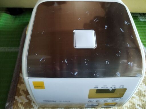 TOSHIBA　炊飯器