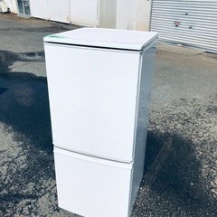 ♦️EJ182番 SHARPノンフロン冷凍冷蔵庫 【2017年製】の画像