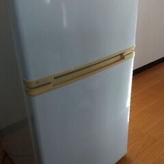 冷蔵庫2013年製   無料で譲渡します。