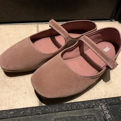 ZARA ザラ　パンプス　23センチ