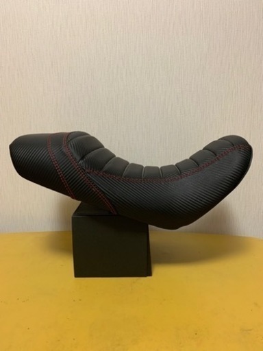 ◎カワサキ　KSR  Ⅱ     カスタムシート　新品