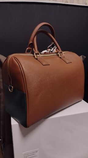 ファン卒】ARTIST-MADE COLLECTION BY BTS[V] のバッグ【ほぼ未使用】