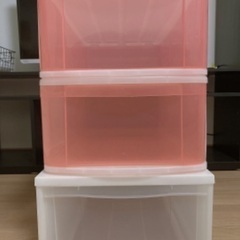 【無料】収納ケース ピンク×2 白透明×1