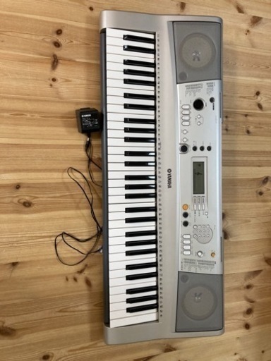 値下げ　ヤマハの電子ピア PORTATONE「PSR-E313」
