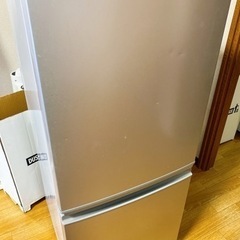 冷蔵庫　シャープ　137L    SJ-14E8-S 