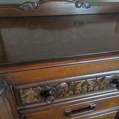 アンティークキャビネット