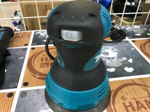 ✨マキタ 中古美品 B05030 オービットサンダ✨うるま市田場✨