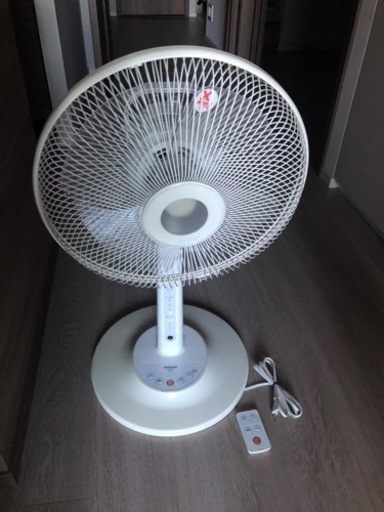 Toshiba 全機能にリモコン付き扇風機