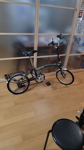 ブロンプトンの自転車