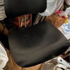 🌸ほぼ新品美品🌸おしゃれで座りやすい木製の椅子1脚