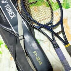 テニスラケット　DUNLOP、YONEX2本