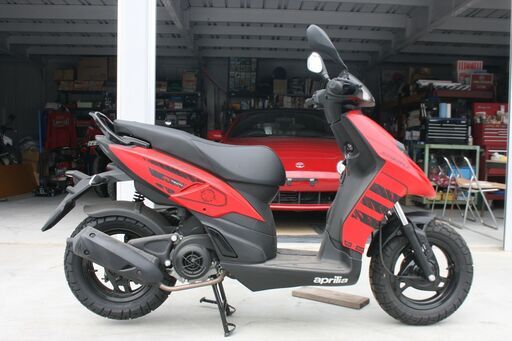 アプリリア　ＳＲ１２５　ストーム　新車