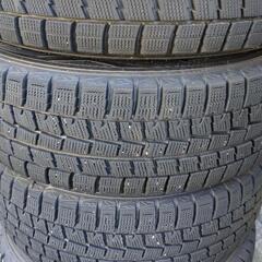 スタッドレスタイヤ　ヴォクシー　4本セット