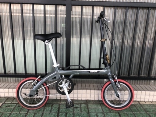 折りたたみ自転車OUTRUNK(アウトランク)定価 : 32,500円。