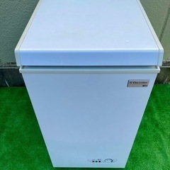 【2日来店予定あり】Electrolux 冷凍庫 ECB65 ホ...