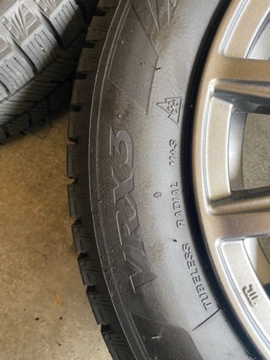 バリ溝！VRX3☆21年！美品！ほぼ10分☆スタッドレス 155/65R14