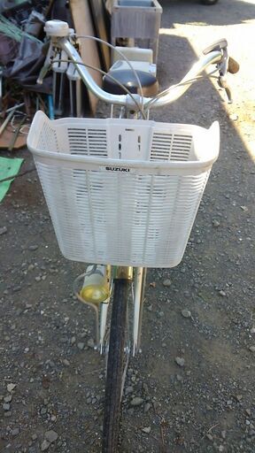 充電器無し電動アシスト自転車26インチ ホワイト 電動アシスト自転車 26インチ フィールドチャンプ