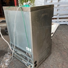 （お取引決定）業務用製氷機　フクシマ工業製　35kg