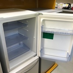 【リサイクルサービス八光　田上店　安心の1か月保証　配達・設置OK】2012年製　ハイアール 138L 2ドア冷凍冷蔵庫(右開き) ブラック JR-NF140E リサイクルサービス八光 田上店 安心の1か月保証 配達・設置OK】ハイアール