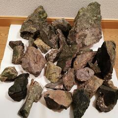 アクアリウム用石　大小約10kg　無料