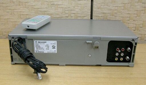 VHS ビデオデッキ 動作OK！SHARP ビデオカセット 2005年 VC-HF920 札幌市手稲区 VHS ビデオデッキ 動作OK！SHARP ビデオカセット 2005年 VC-HF920 札幌