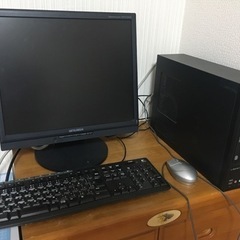 Windows7 acerデスクトップパソコン(決まりました)