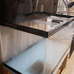 ☆土日限定価格☆アクリル水槽 1200-600-600 上部フィルター付き