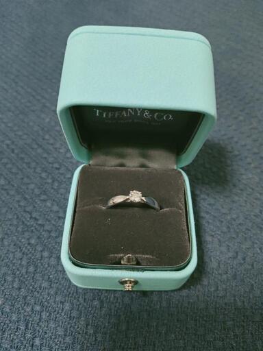 Tiffany エンゲージリング　婚約指輪
