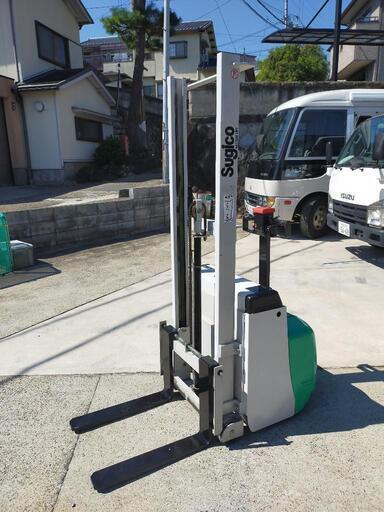 フォークリフト 100v家庭用コンセント充電 格安配送