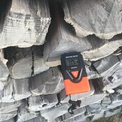 薪ストーブキャンプ広葉樹 薪割済のすべてニセアカシア薪 1棚 今冬すぐに使えます2-6