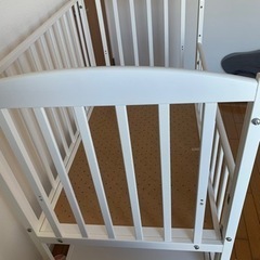 値下げ ハイタイプベッド YA135 ベビーベッド　ヤマサキ　日本製　収納棚つき