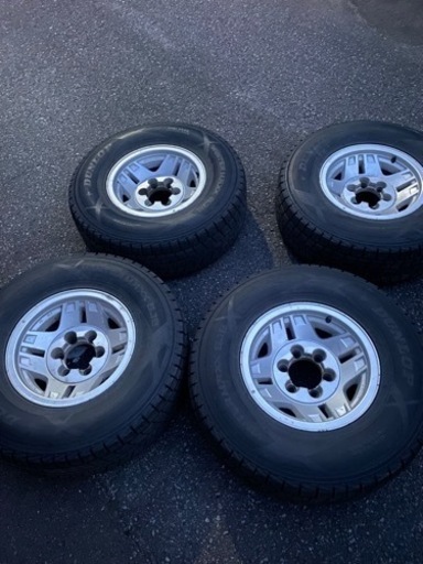トヨタ純正 ランクル70 アルミホイール スタッドレスタイヤの通販はau 