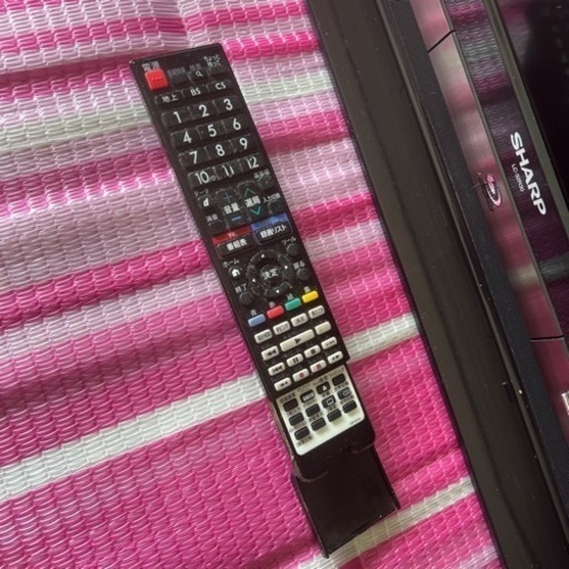 ブルーレイ内蔵　テレビ　32型　2015年式
