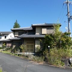 見た目も造りも立派な和風建築の建物が1380万円！ 早いもの勝ち...