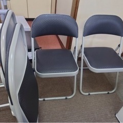 折りたたみ椅子　パイプ椅子　1個500円　在庫4個あります★
