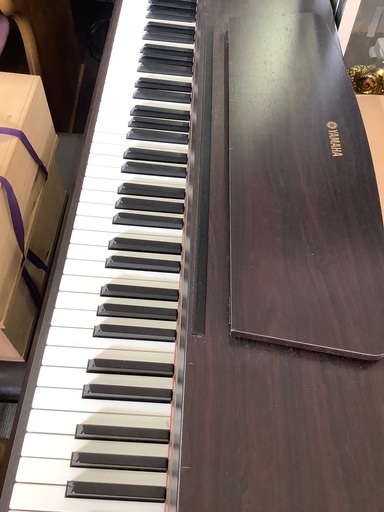 YAMAHA  電子ピアノ　2006年製　YDP-151